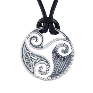 Collier Triskel en argent
