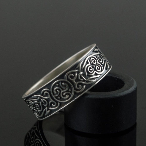 Collier long multimatériaux ethnique – Terres d'Ailleurs - Montres Collier long multimatériaux ethnique – Terres d'Ailleurs - Montres